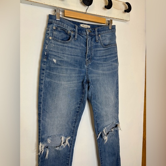 Madewell High Rise Slim Boyjean Knee Rip Edition - Picture 3 of 9